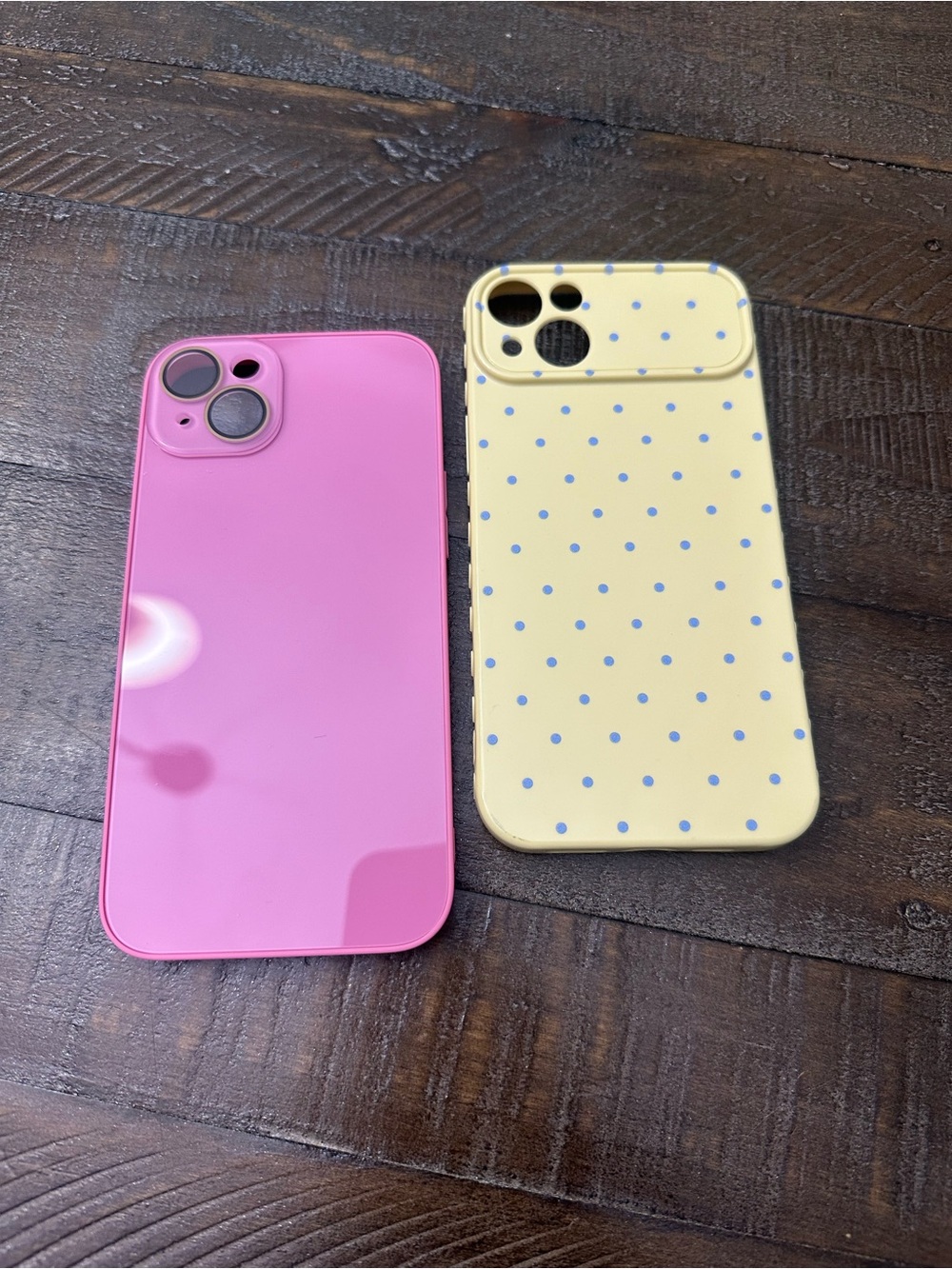 Source Unknown Pink Gloss and Yellow Polka Dot Phone Case Duo